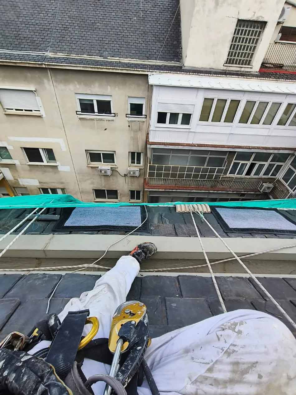Pintura de fachada en Paseo de la Castellana